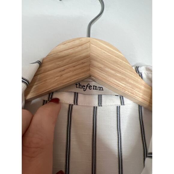 NEW The Femm Button Up 3/4 Sleeves Kate Top Stripe Black and White Size: Large - Picture 4 of 7